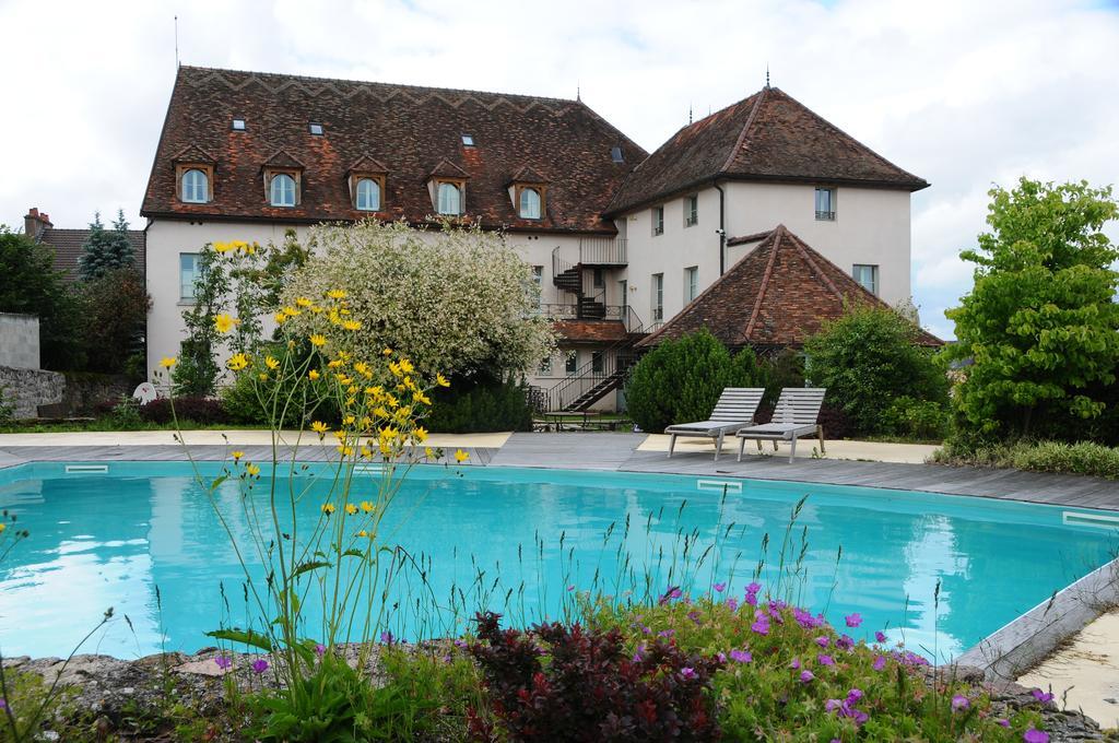 Hostellerie De La Tour D'Auxois โซลิเยอ ภายนอก รูปภาพ